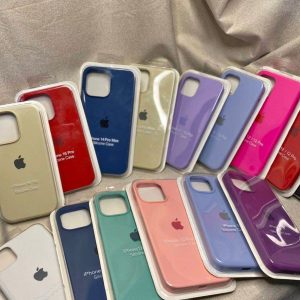 Funda de silicona para iPhone 14