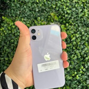 iPhone 11 - 64GB